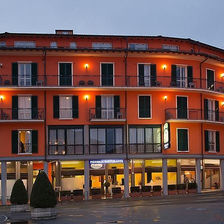 Hotel Residence Dei Fiori Baveno Eksteriør billede