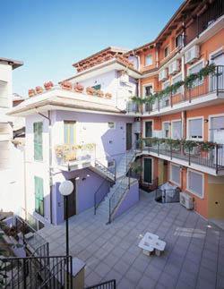 Hotel Residence Dei Fiori Baveno Eksteriør billede